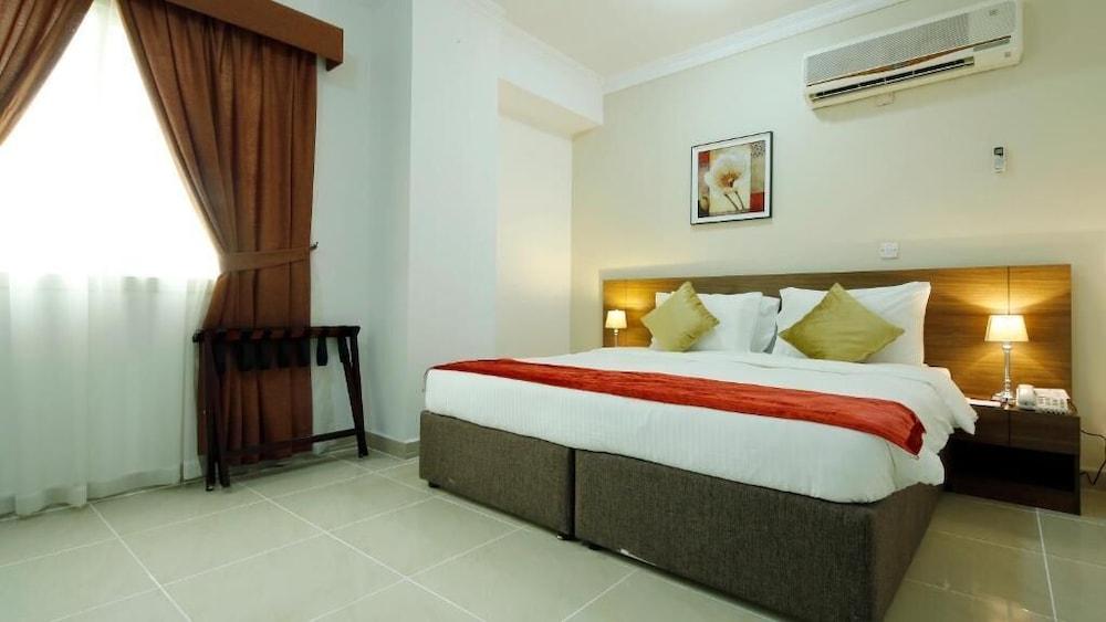 La Villa Inn Hotel Apartments Dauhá Exteriér fotografie