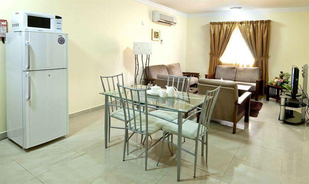 La Villa Inn Hotel Apartments Dauhá Exteriér fotografie